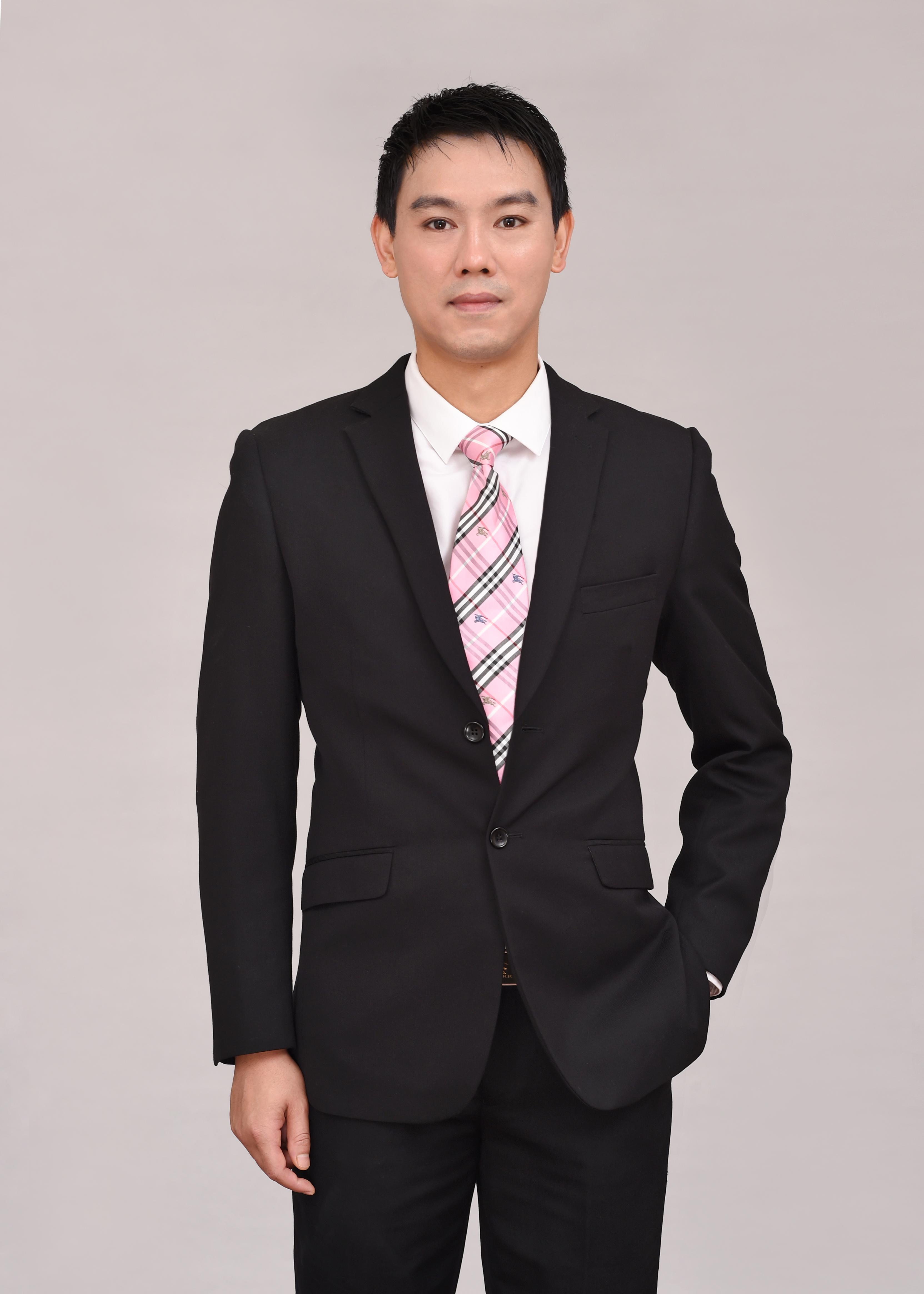 吴埂珐 公关与传播总监